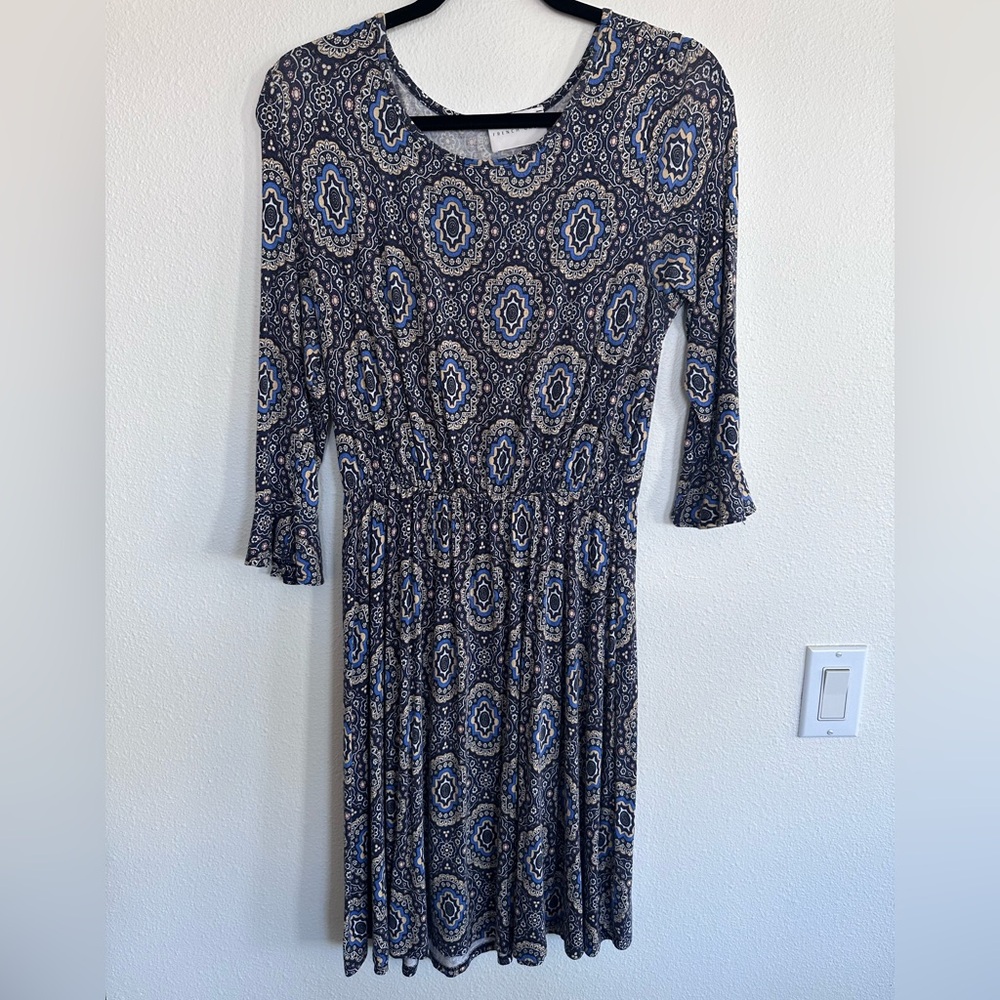 French Grey Blue Patterned Dress via Stitch Fix Size L